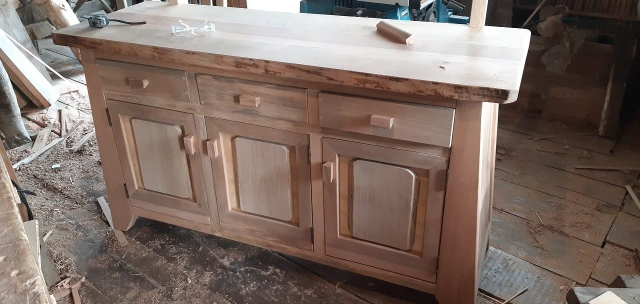 Mueble de 3 Puertas